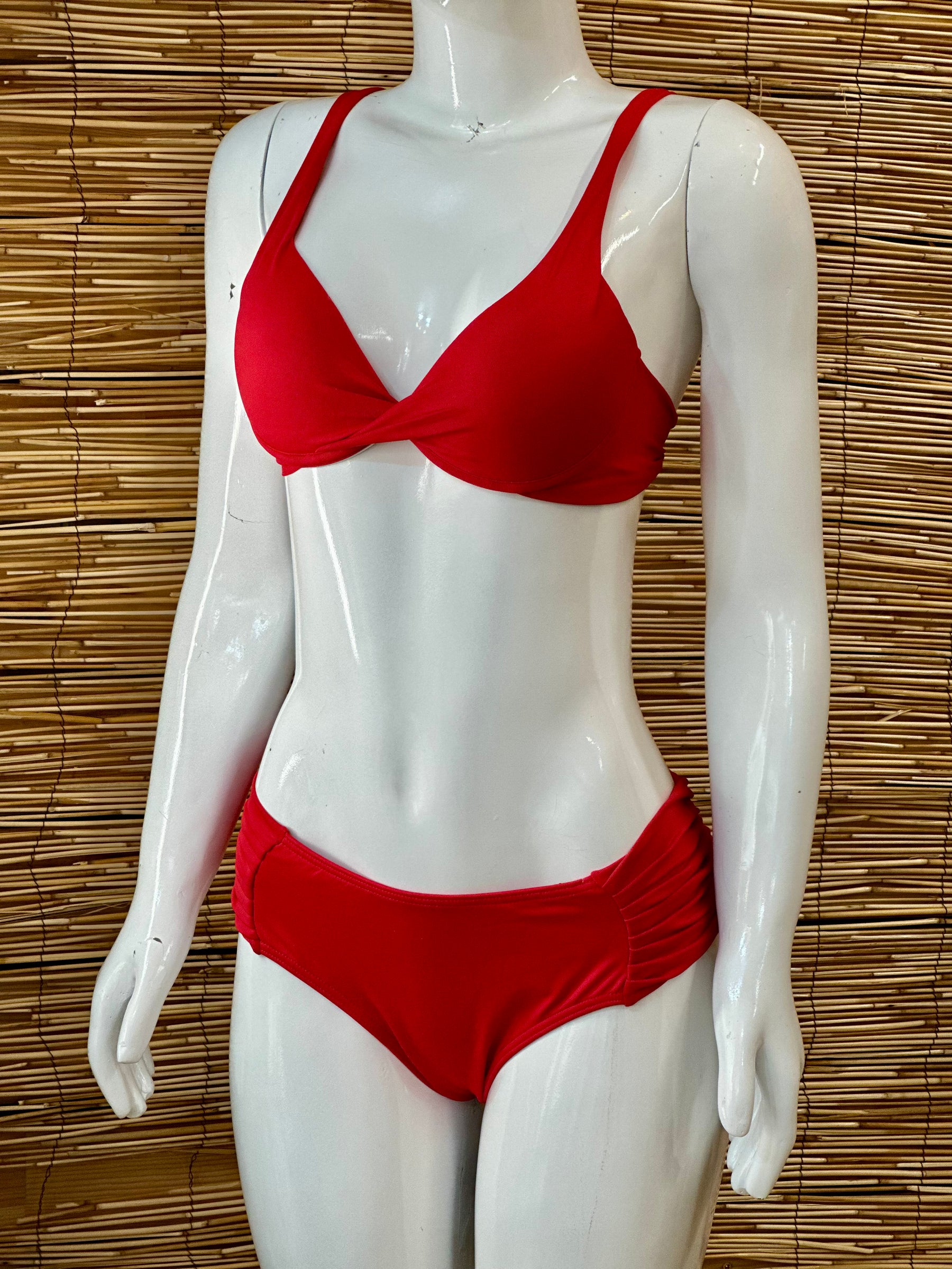 PALOMA + ERIKA | Moda Praia Brasil