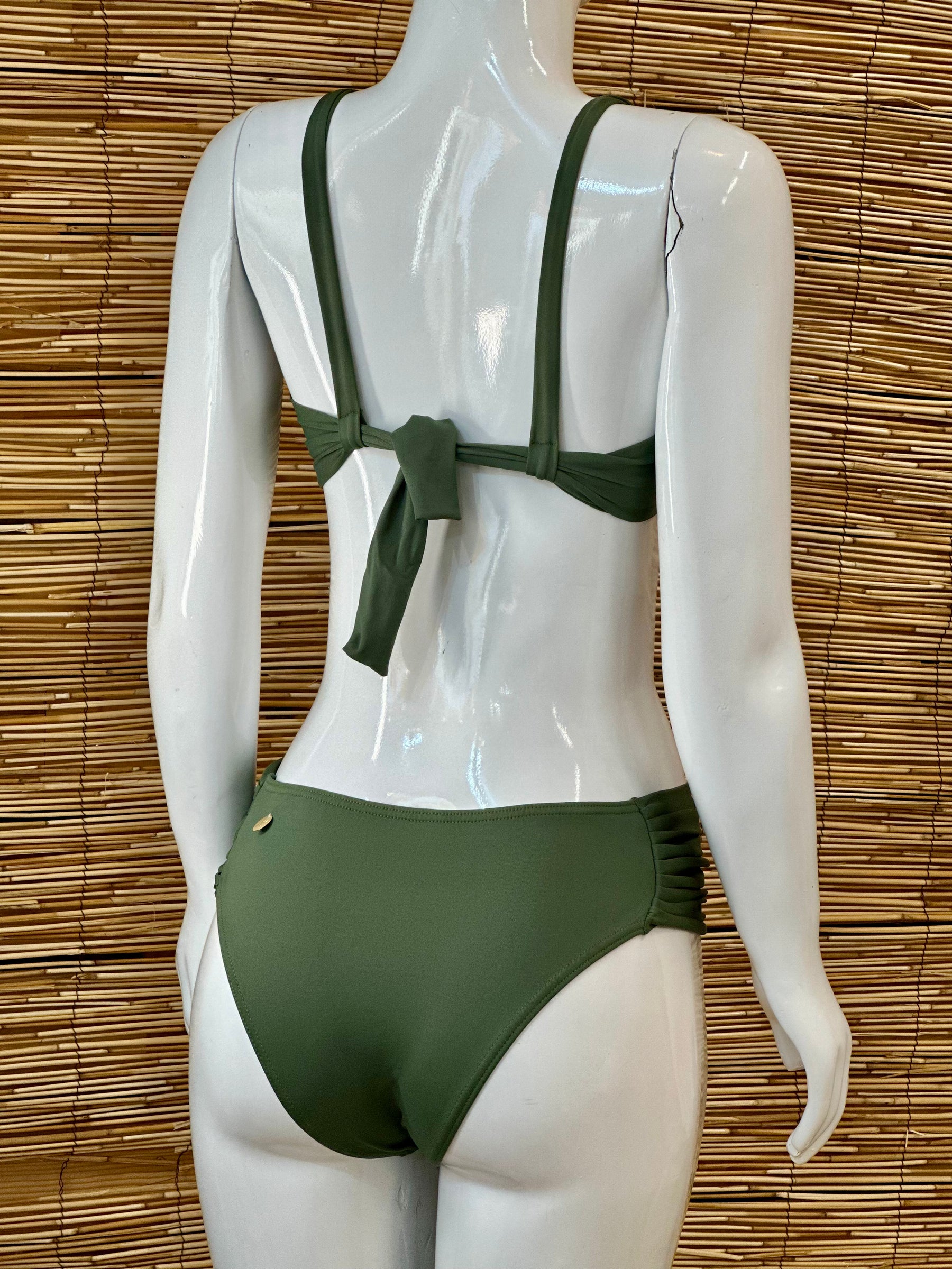 PALOMA + ERIKA | Moda Praia Brasil