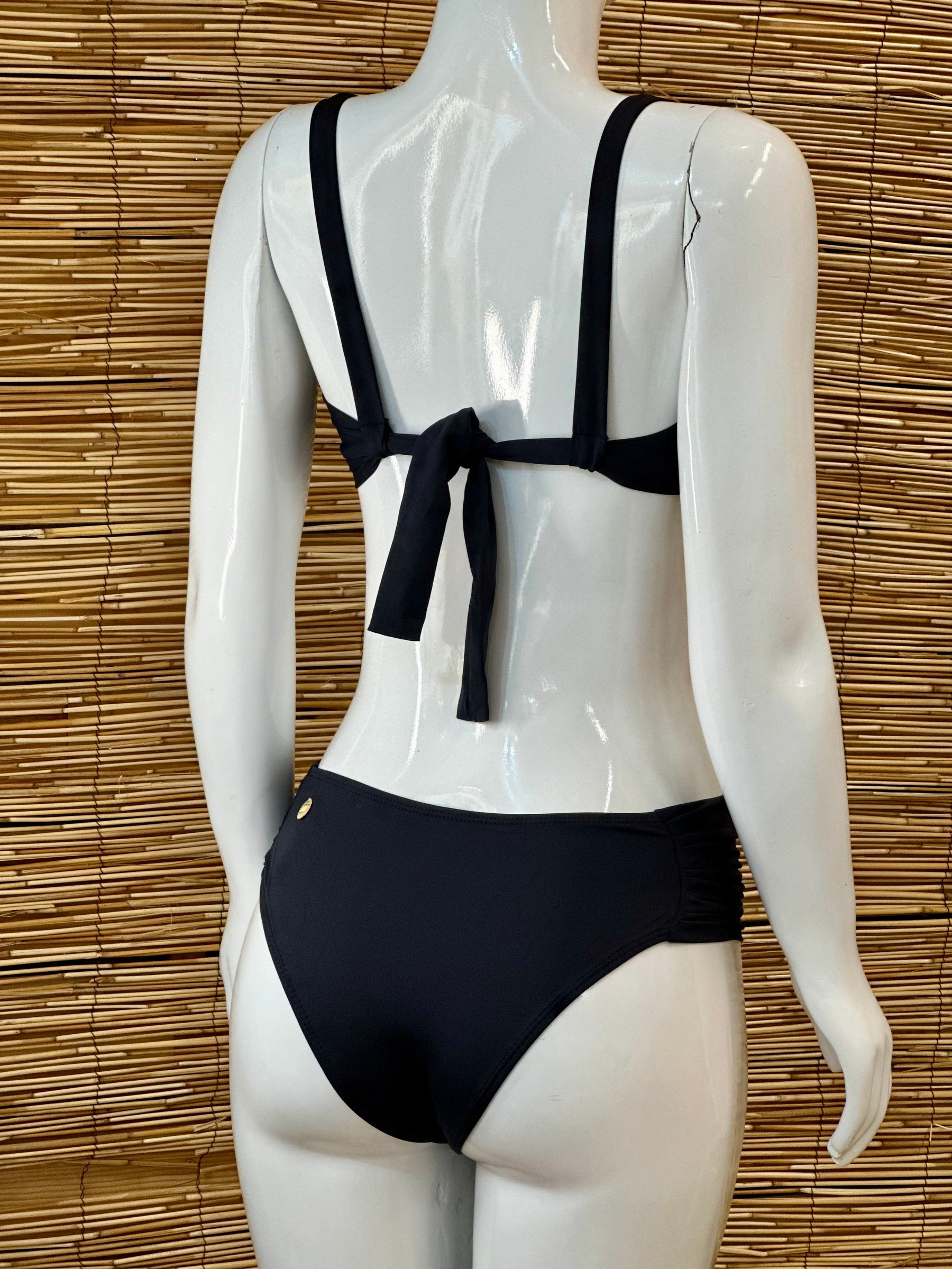 PALOMA + ERIKA | Moda Praia Brasil