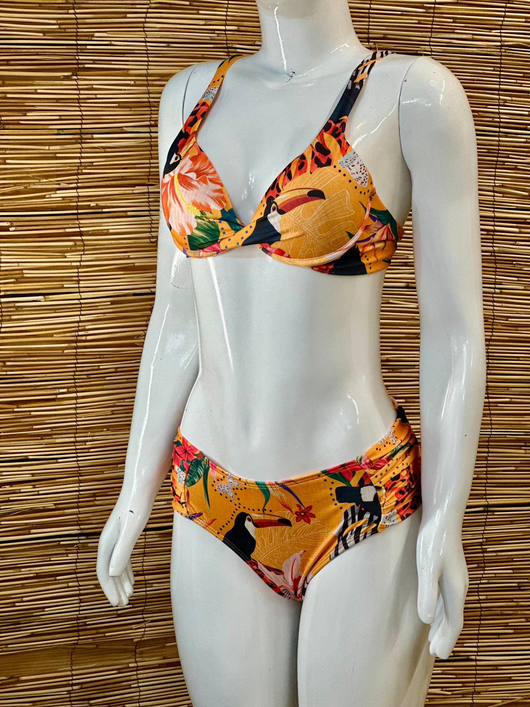 PALOMA + ERIKA | Moda Praia Brasil