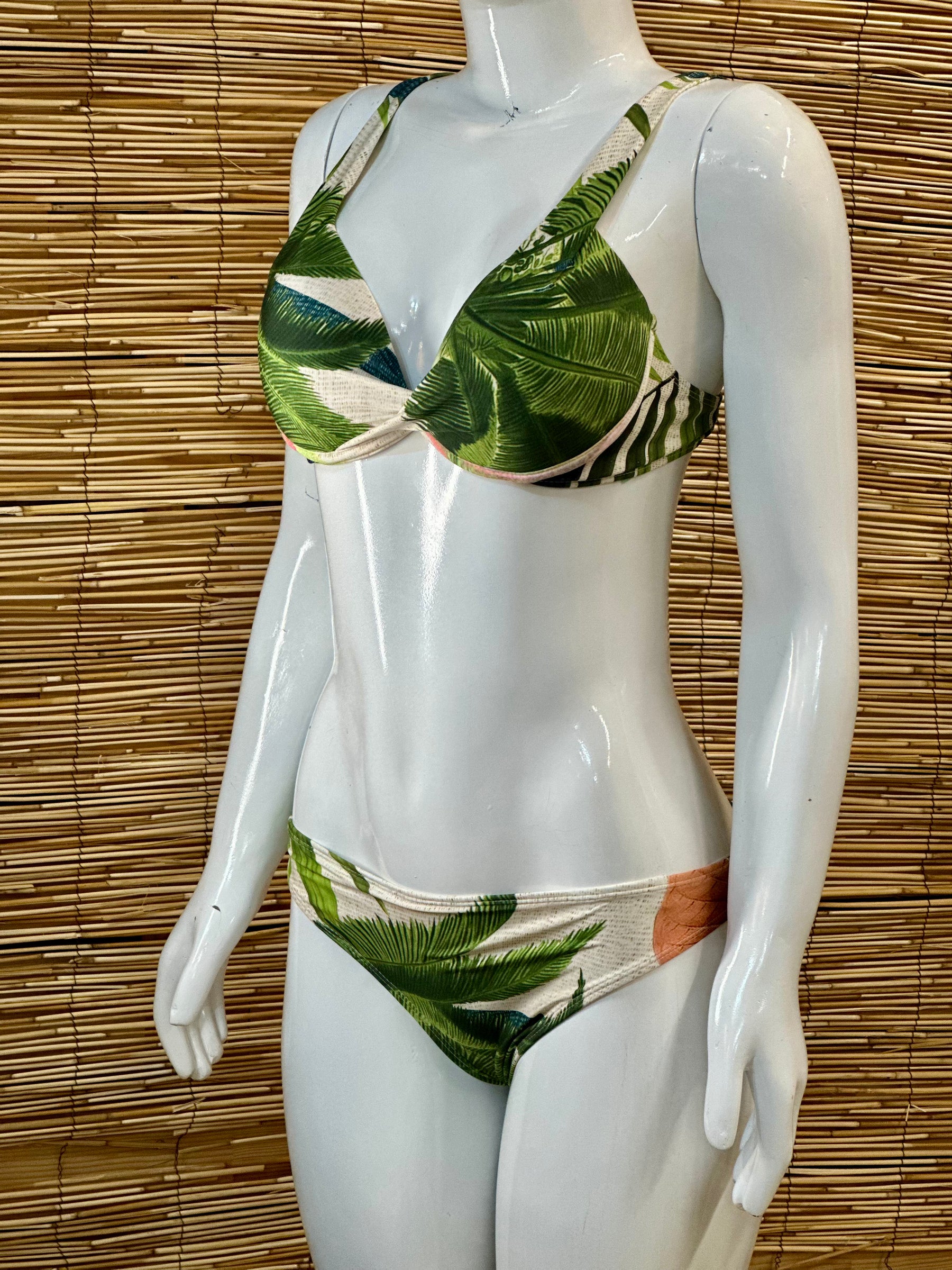 PALOMA+BUMERANG | Moda Praia Brasil