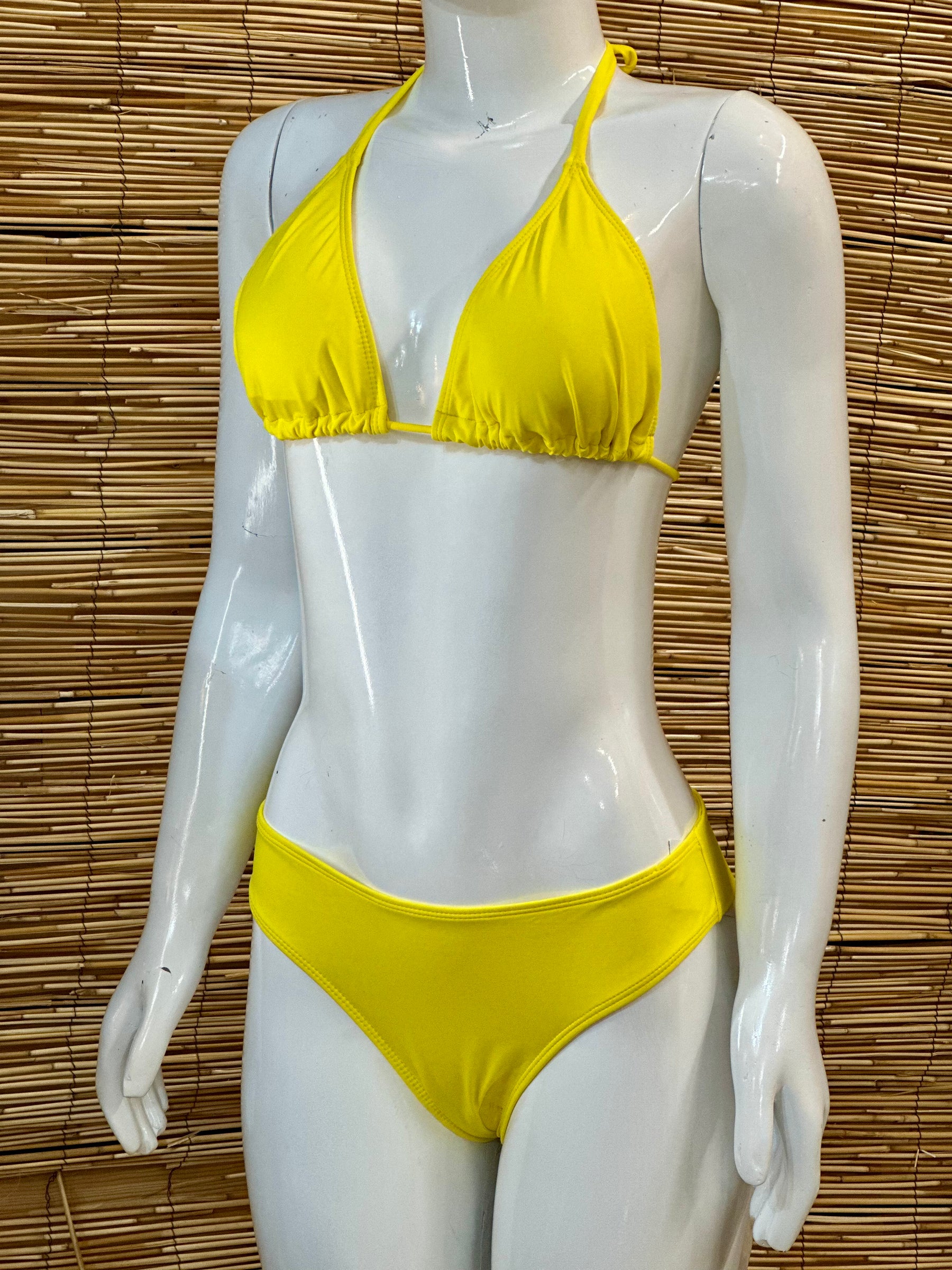 CORT GILLY+KIMBERLY | Moda Praia Brasil